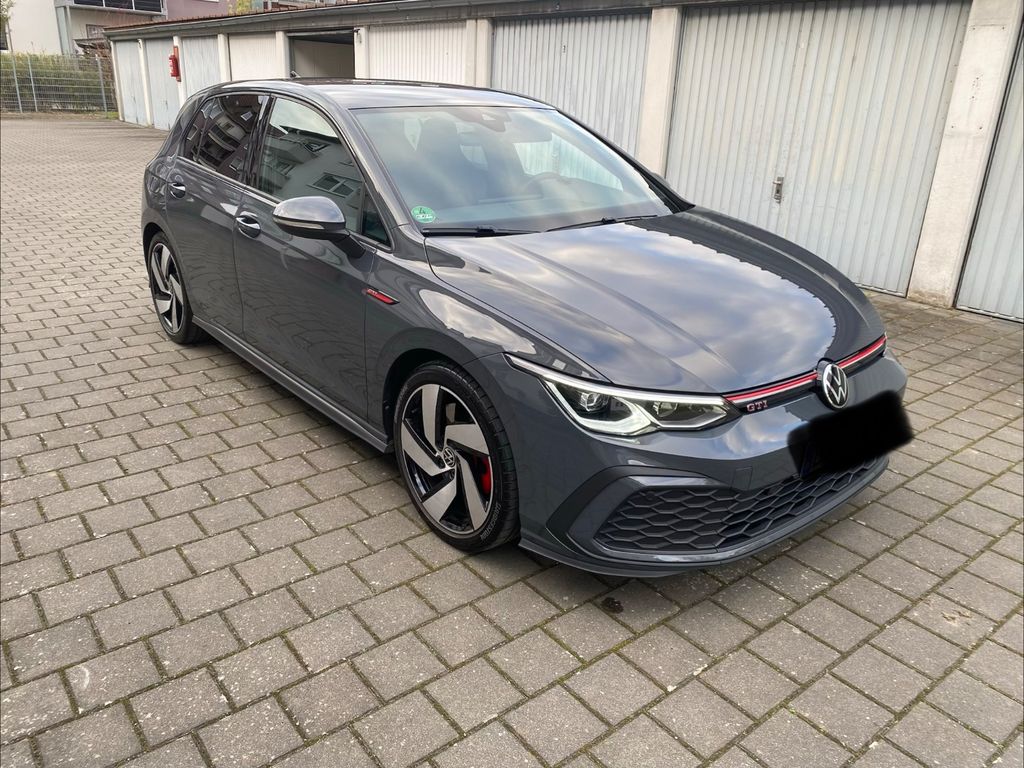 Image of Volkswagen Golf