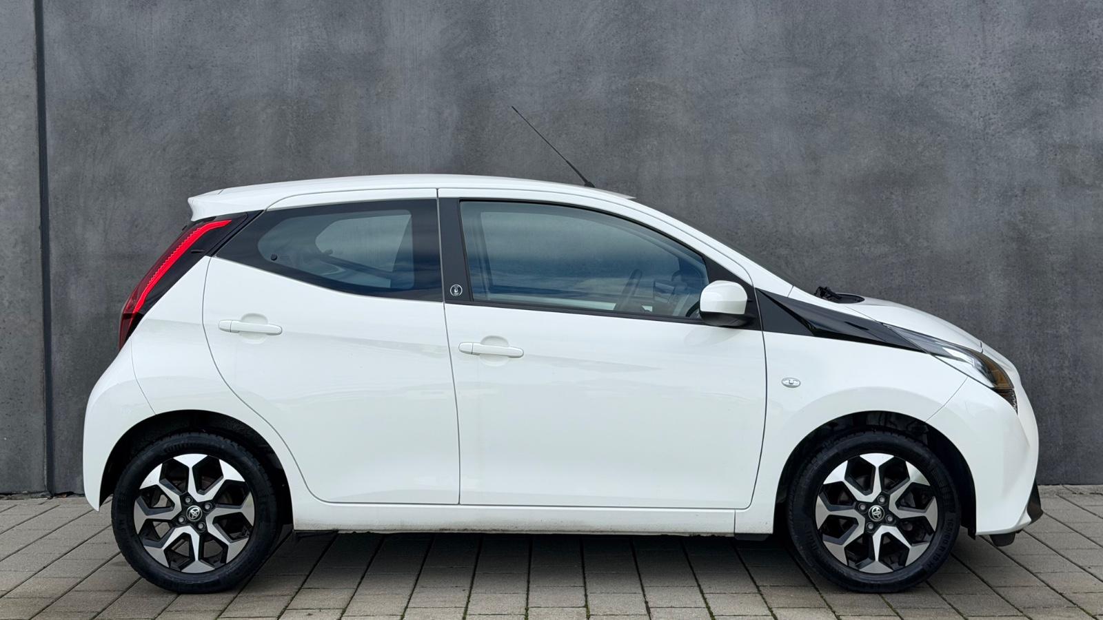 Toyota Aygo AYGO x-play Team D |Kamera|Automatik|