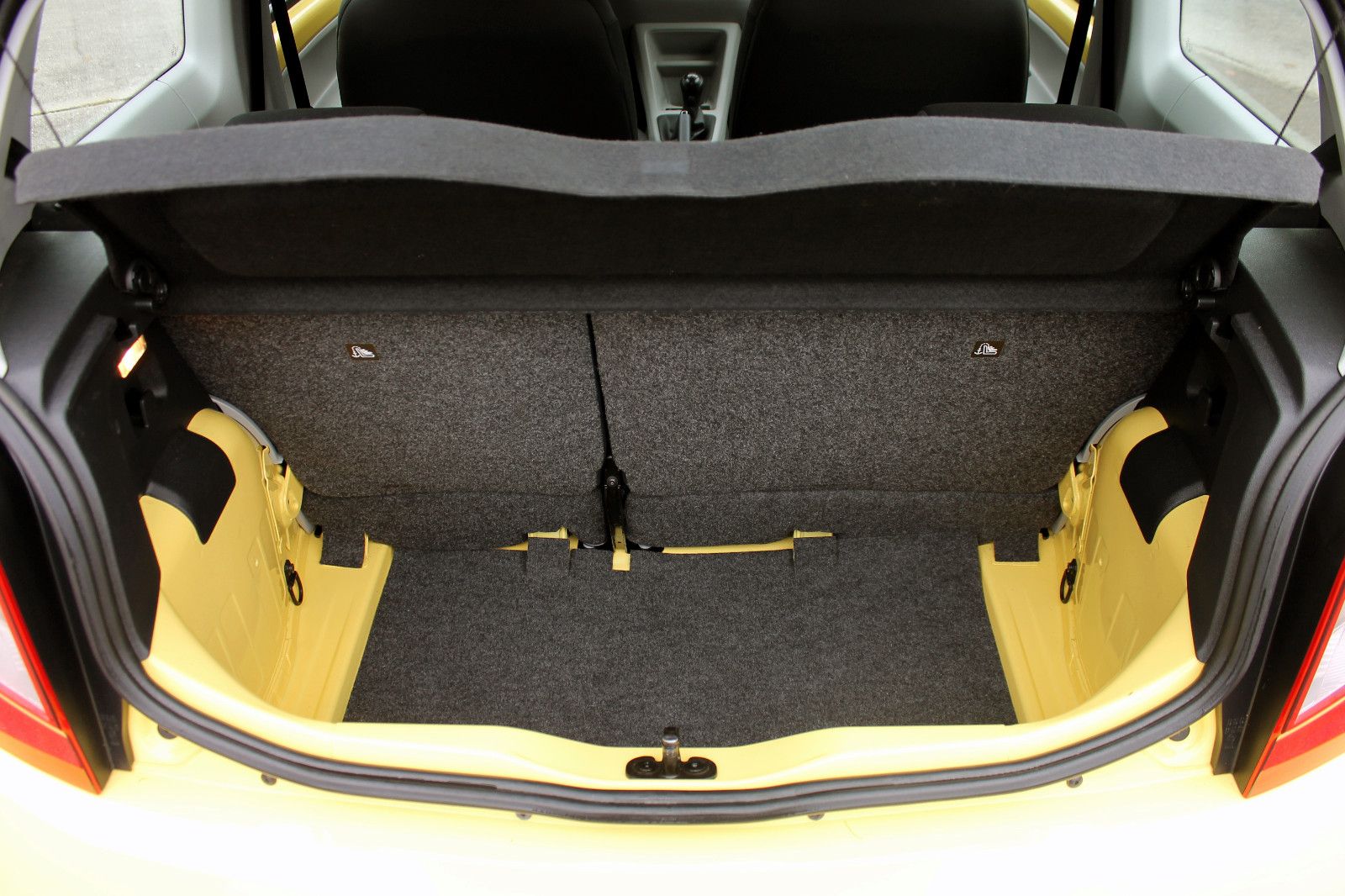 Fahrzeugabbildung SEAT Mii 1.0 TSI Style Tempomat PDC hinten Klima SHZ