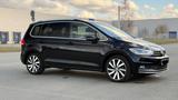 Volkswagen Touran 1.5 DSG Highline AHK el. Heckklappe ,NAVI - VW Touran von privat