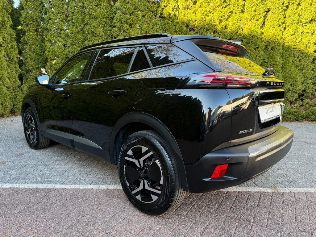 Fahrzeugabbildung Peugeot 2008 1.5Blue-HDI Allure LED+NAV+SHZ+AHK+KAM+VIRT