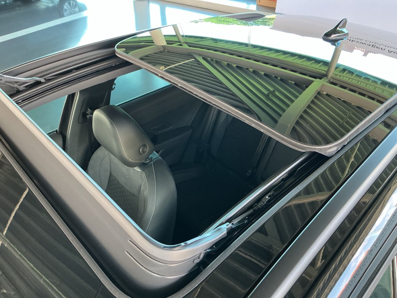 Volkswagen T-Roc - Bild 21