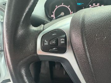 Ford Transit - 12