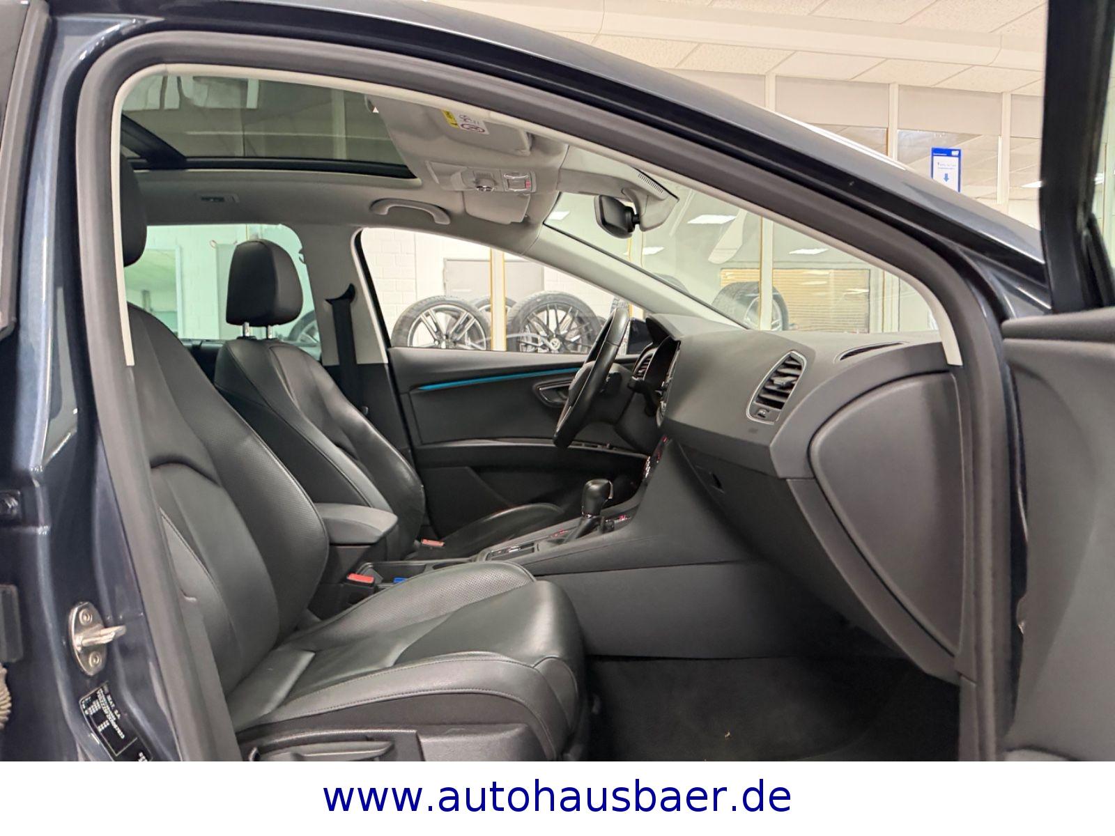 Seat Leon ST Xcellence PANO*VOLL LED SCHEINWERFER