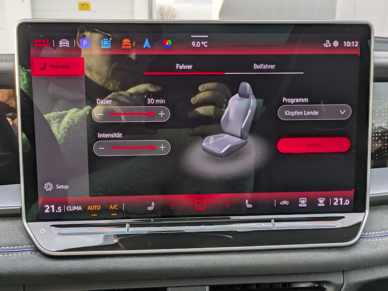 Fahrzeugabbildung Volkswagen Tayron 2.0 TDI 4M R-Line BLACK*7Si*MATRIX*PANO