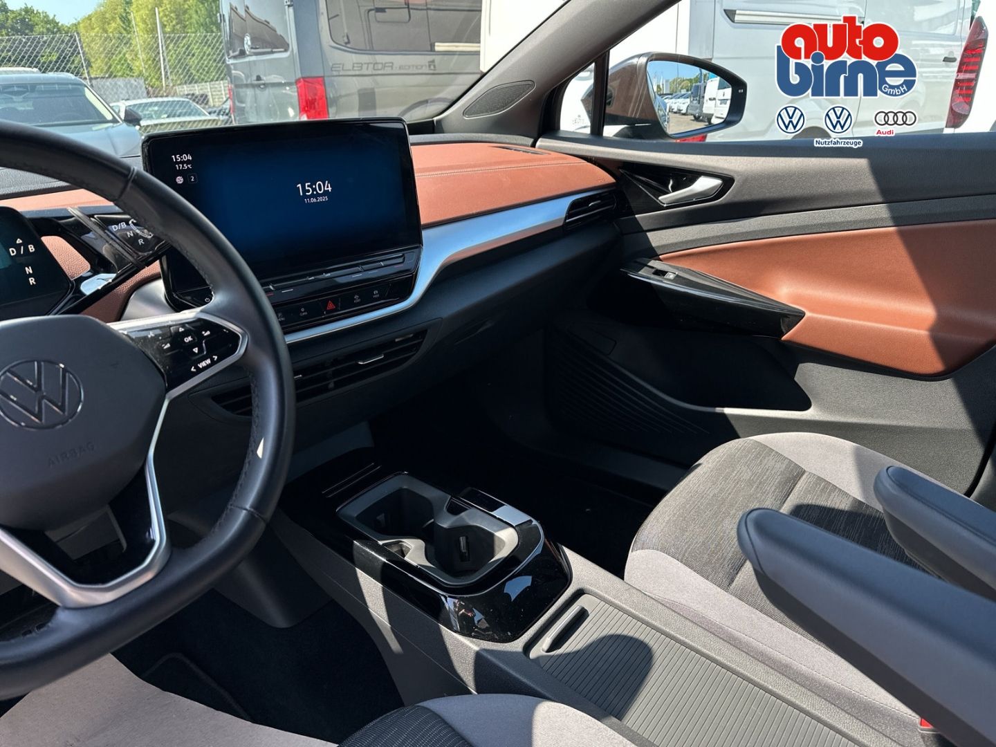 ID.5 Pro   128KW  AHK Navi LED ACC CarPlay Klima