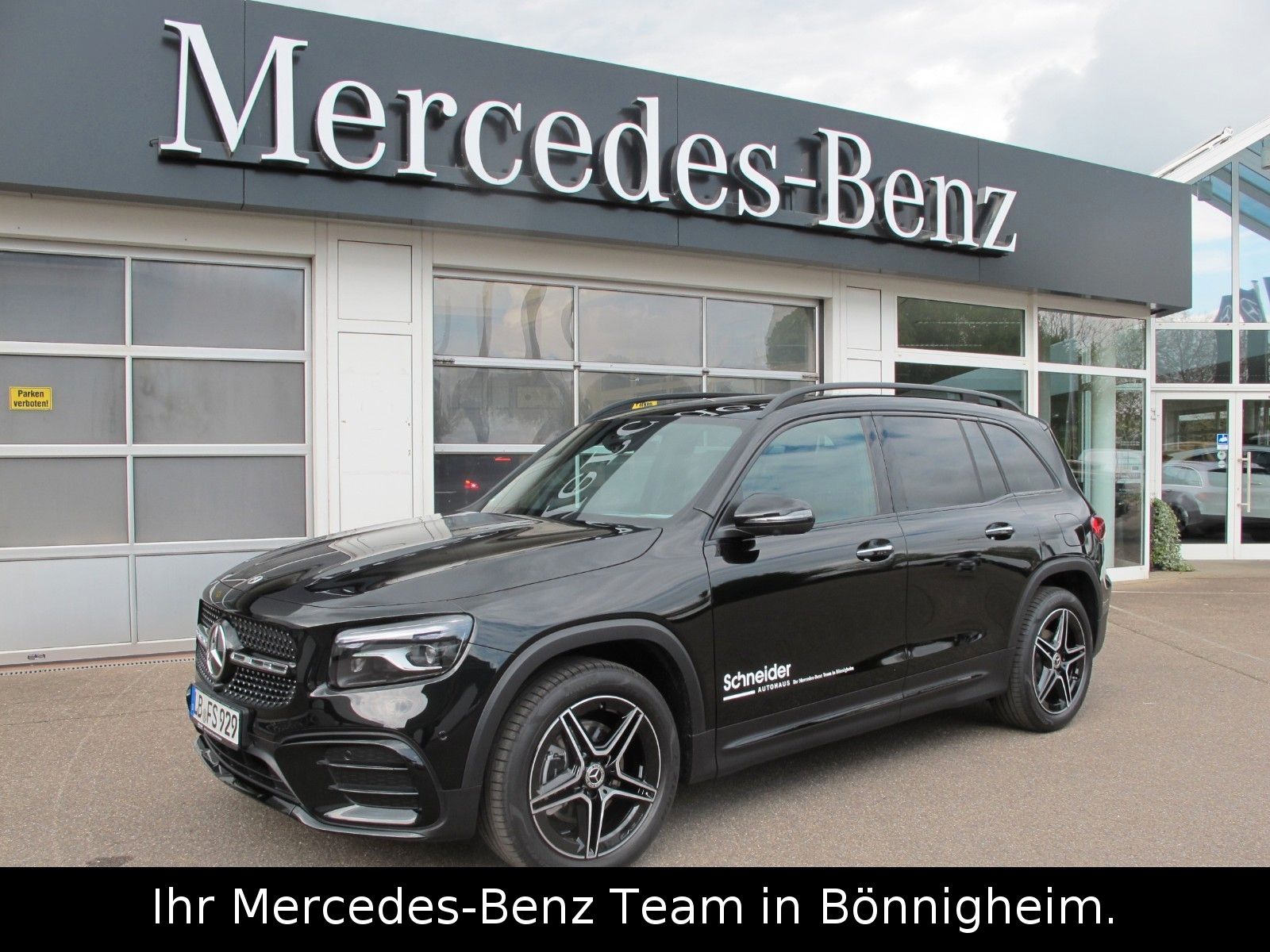 MERCEDES-BENZ GLB 200 AMG / AHV / Panorama / MULTIBEAM