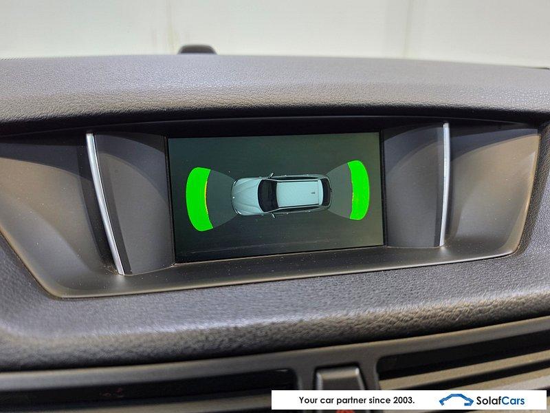 BMW X1 sDrive18d 143 ch • Boîte auto • Cuir brun • GPS • Bi-Xénon • Radars AV/AR