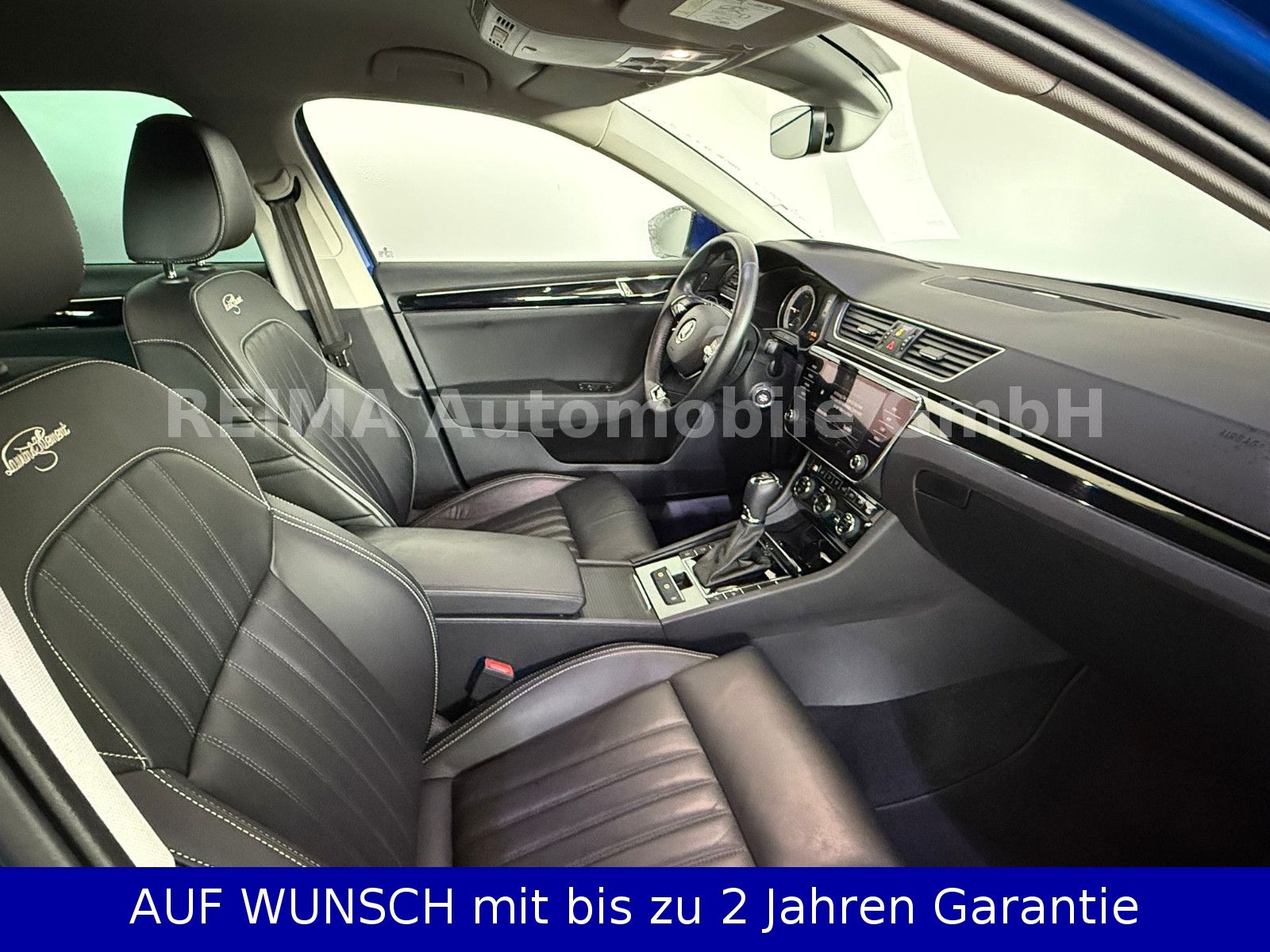 Fahrzeugabbildung SKODA Superb Combi L&K iV Hybrid, Matrix,SOH 94,1 %