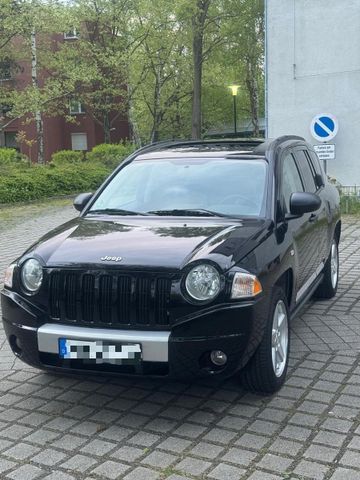 Jeep Compass Limited 2.4 CVT- 4X4 Autom. LEDER, NAVI,