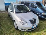 Lancia Ypsilon 1.3 MJT 75 CV Argento - Lancia Ypsilon Argento mit Diesel-Antrieb