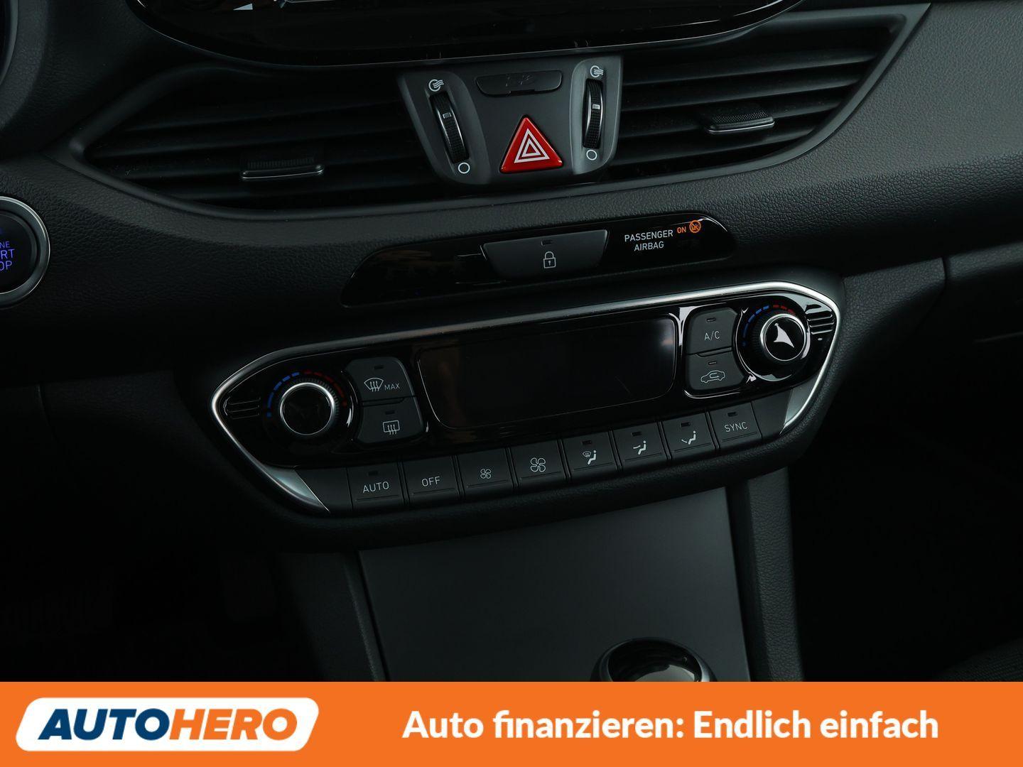 Hyundai i30 1.4 TGDI Premium Aut*NAVI*LED*ACC*CAM*PDC*