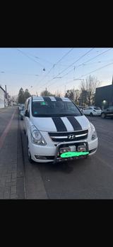Hyundai H-1 2.5 TQ - Hyundai aus 2010: Van