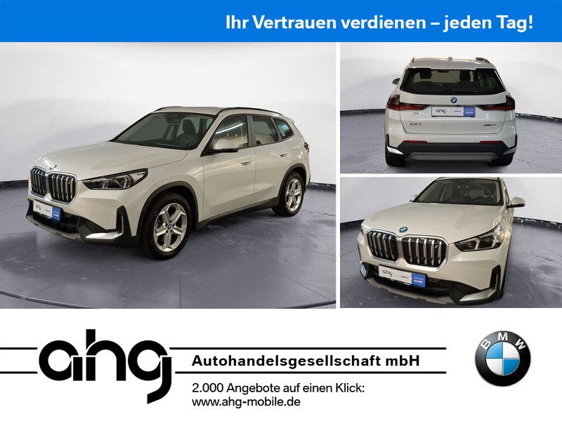 BMW iX1 xDrive30 Shadow Navi LED PDC foto 1