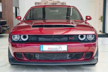 Dodge Challenger - 2