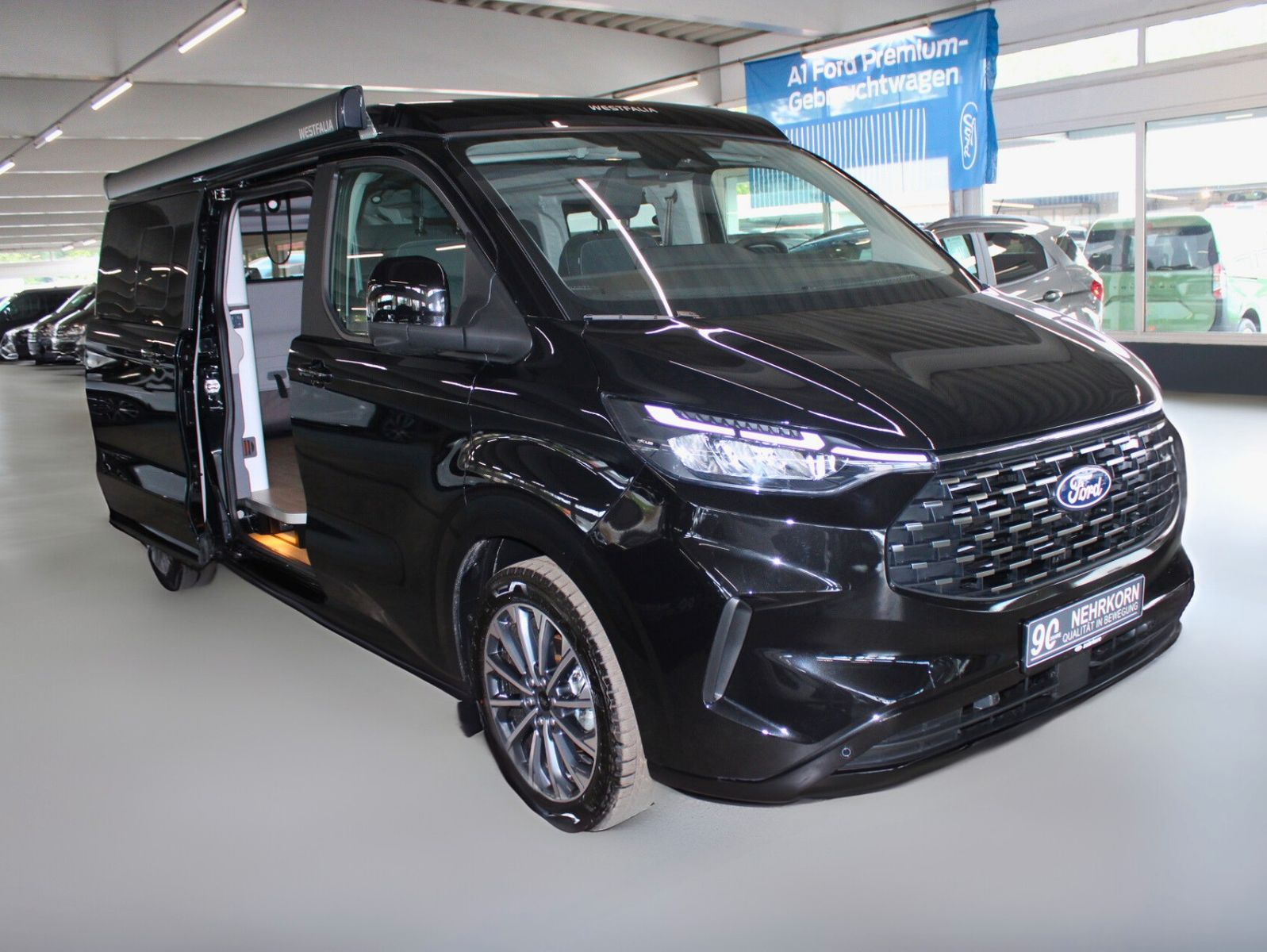 Fahrzeugabbildung Ford NUGGET L2 Titanium MARKISE + Aufstelldach SOFORT