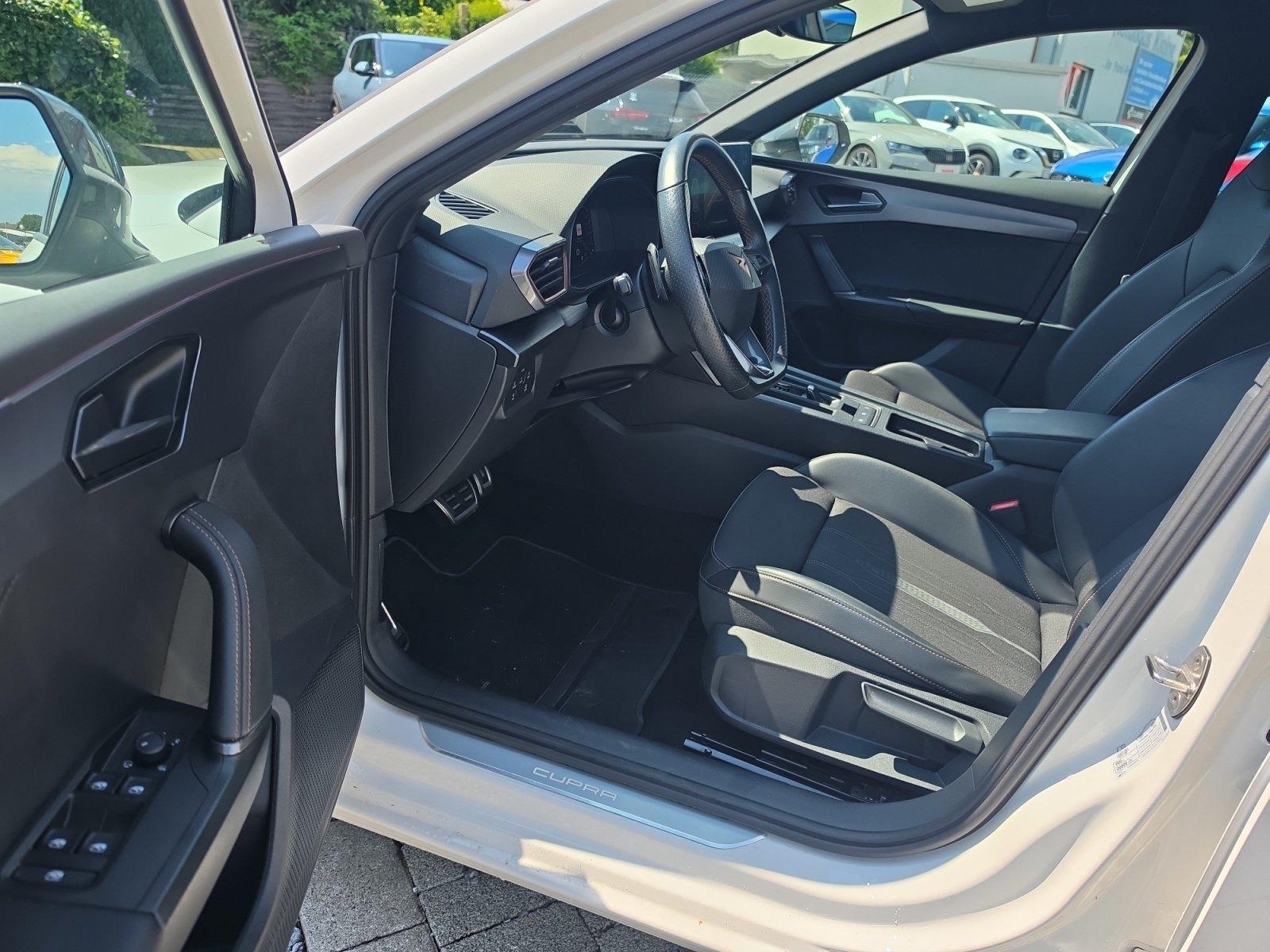 Cupra Leon Sportstourer 2.0 TSI DSG VZ NAVI LED ACC AH