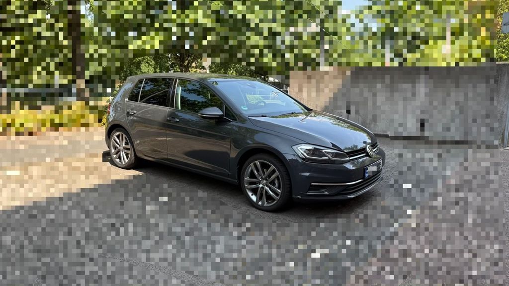 Image of Volkswagen Golf