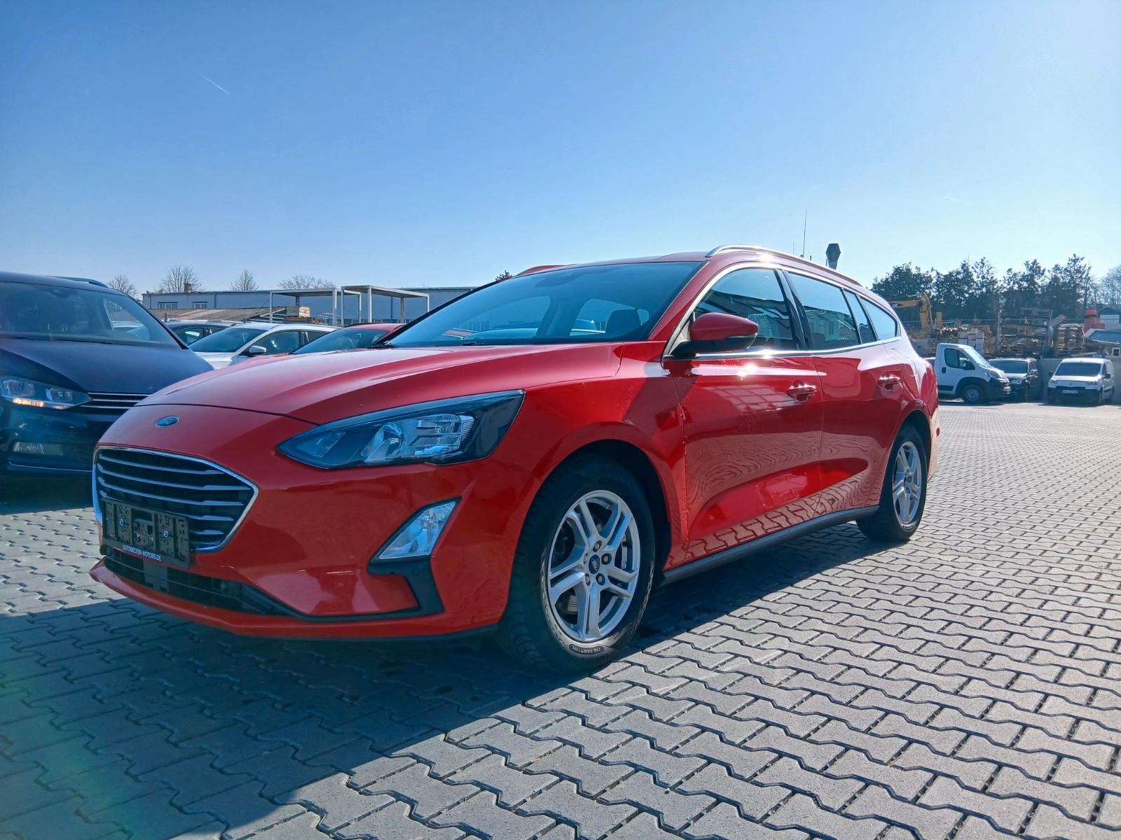 Ford Focus Turnier Cool & Connect Hybrid, AHK neu