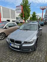 BMW 318i Edition Exclusive Edition Exclusive - gebrauchte BMW 318 aus dem Jahr 2010