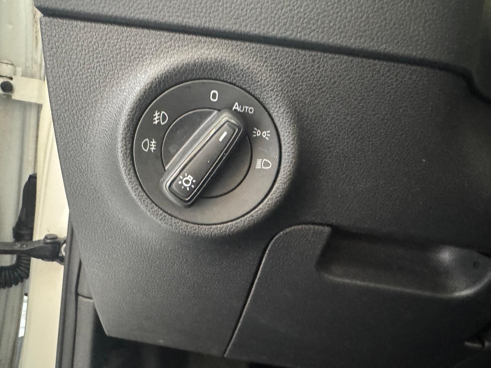 Fahrzeugabbildung SKODA Karoq Sportline 4x4 /1.HAND/NAVI/KLIMA/