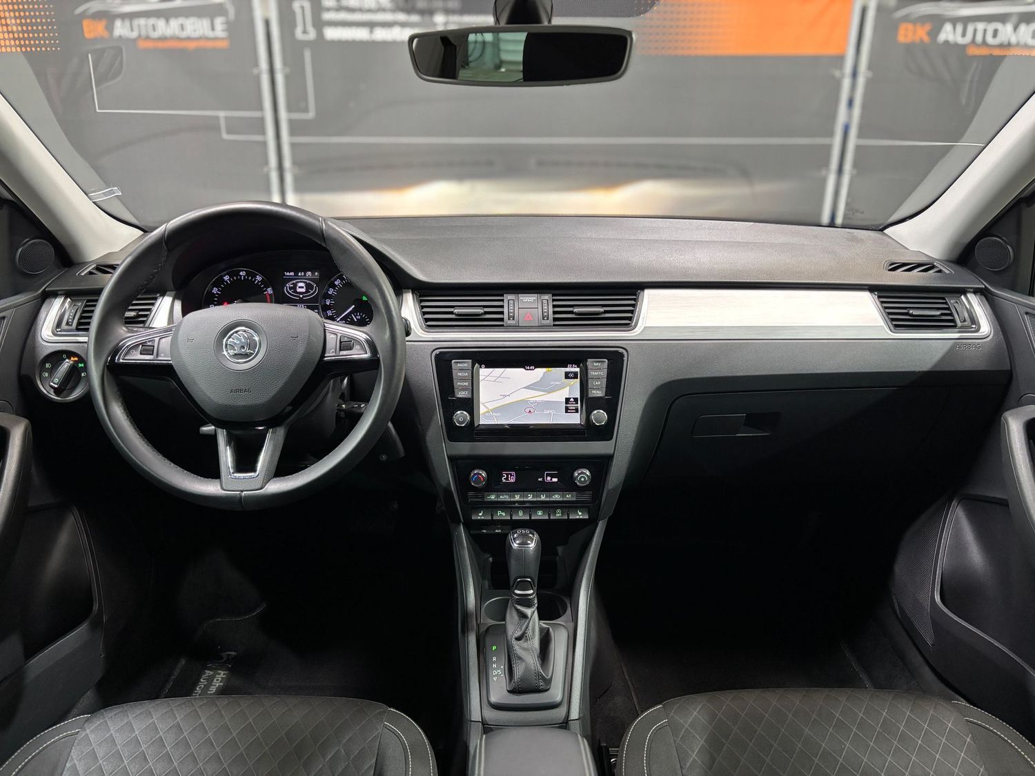 Fahrzeugabbildung SKODA Rapid/Spaceback Xenon#Kamera#Navi#DAB