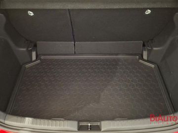 Toyota Yaris - 6