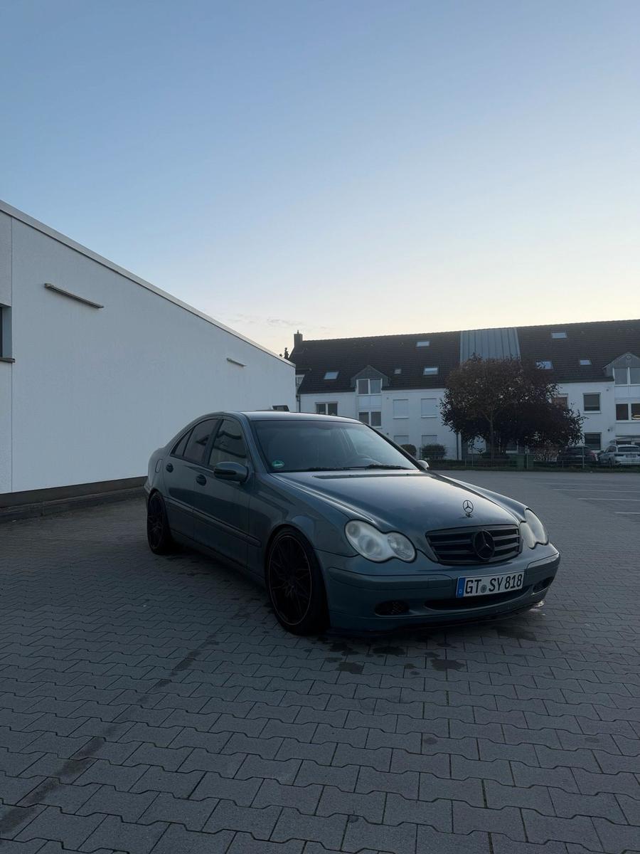 Mercedes-Benz C 200