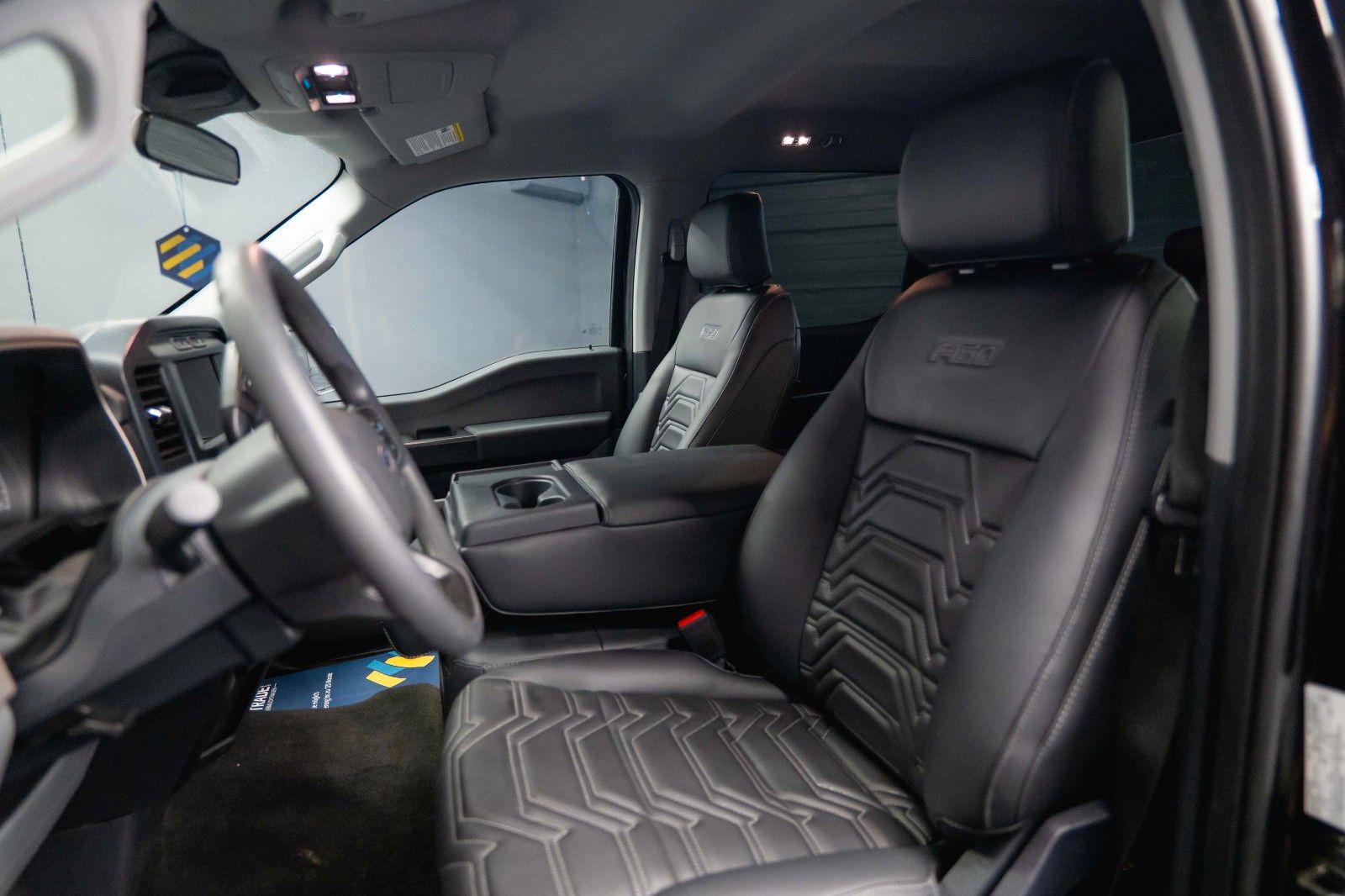 Fahrzeugabbildung Ford F150 5.0L V8 4x4 Offroad SuperCrew RAPTOR 19%