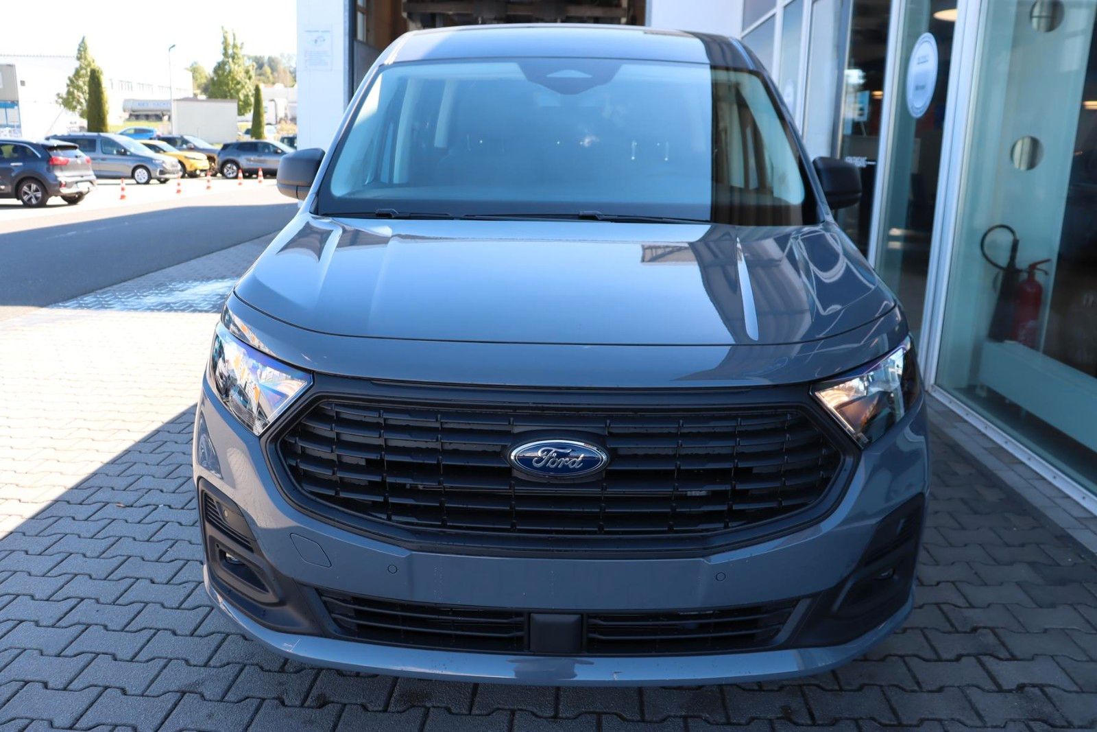 Ford Grand Transit Connect PHEV FlexCab 5-Sitzer 0,0% imagem 3
