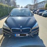 BMW 225 Active Tourer 225xe iPerformance Hybrid - BMW 225 Active Tourer mit Panoramadach