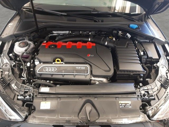 Fahrzeugabbildung Audi RS 3 Sportback Matrix SONOS Pano Leder 280km/h