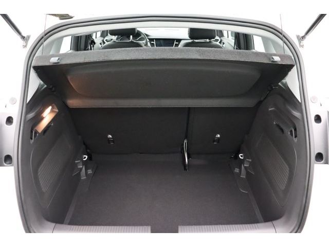 Fahrzeugabbildung Opel Crossland 1.2 Elegance AUT LED SH AppleCP