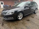 Volkswagen Passat Comfortline 1,8 Benzin - Volkswagen Passat aus 2011: Kombi