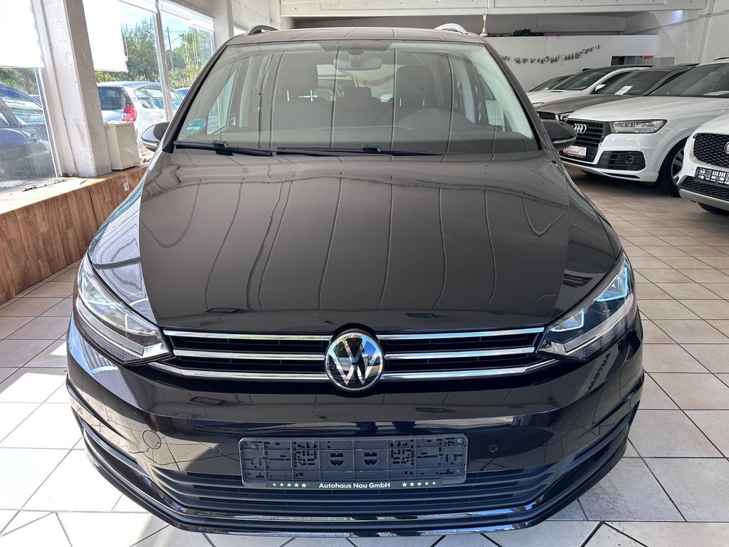 Image of Volkswagen Touran