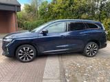 Renault Espace VI Techno E-Tech Hybrid - Renault Espace Techno mit Hybrid-Antrieb (Benzin/Elektro)