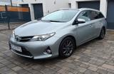 Toyota Auris Touring Sports Touring Sports Hybrid 1... - graue Toyota Auris Touring Sports