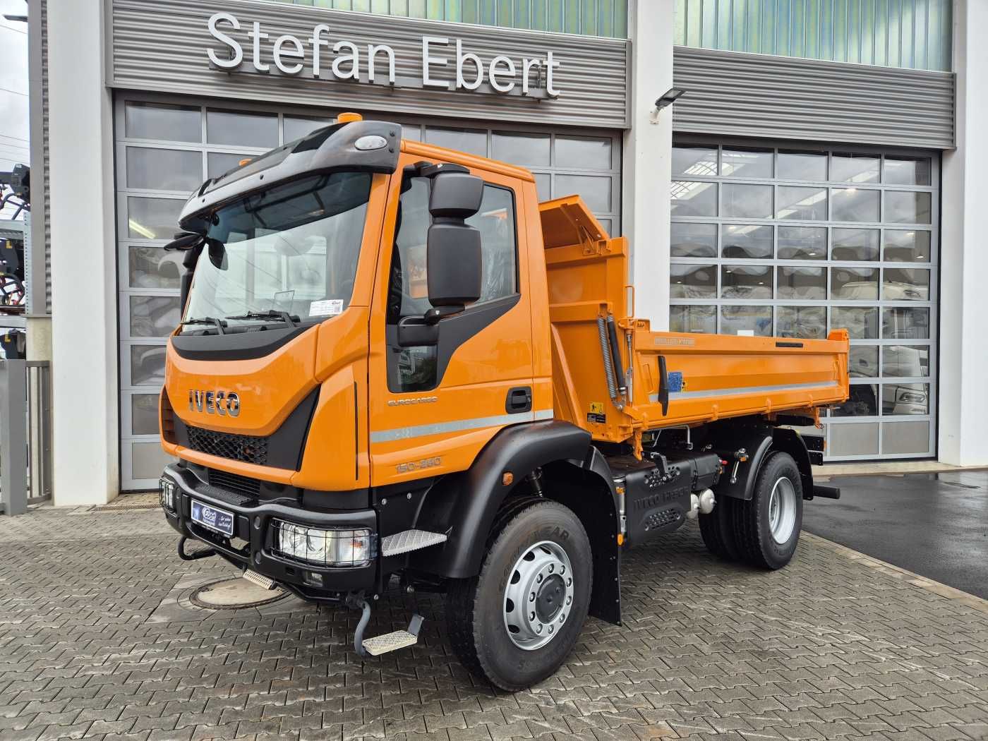 Fahrzeugabbildung Iveco ML150E28W 4x4 Meiller Dreiseitenkipper 2xAHK