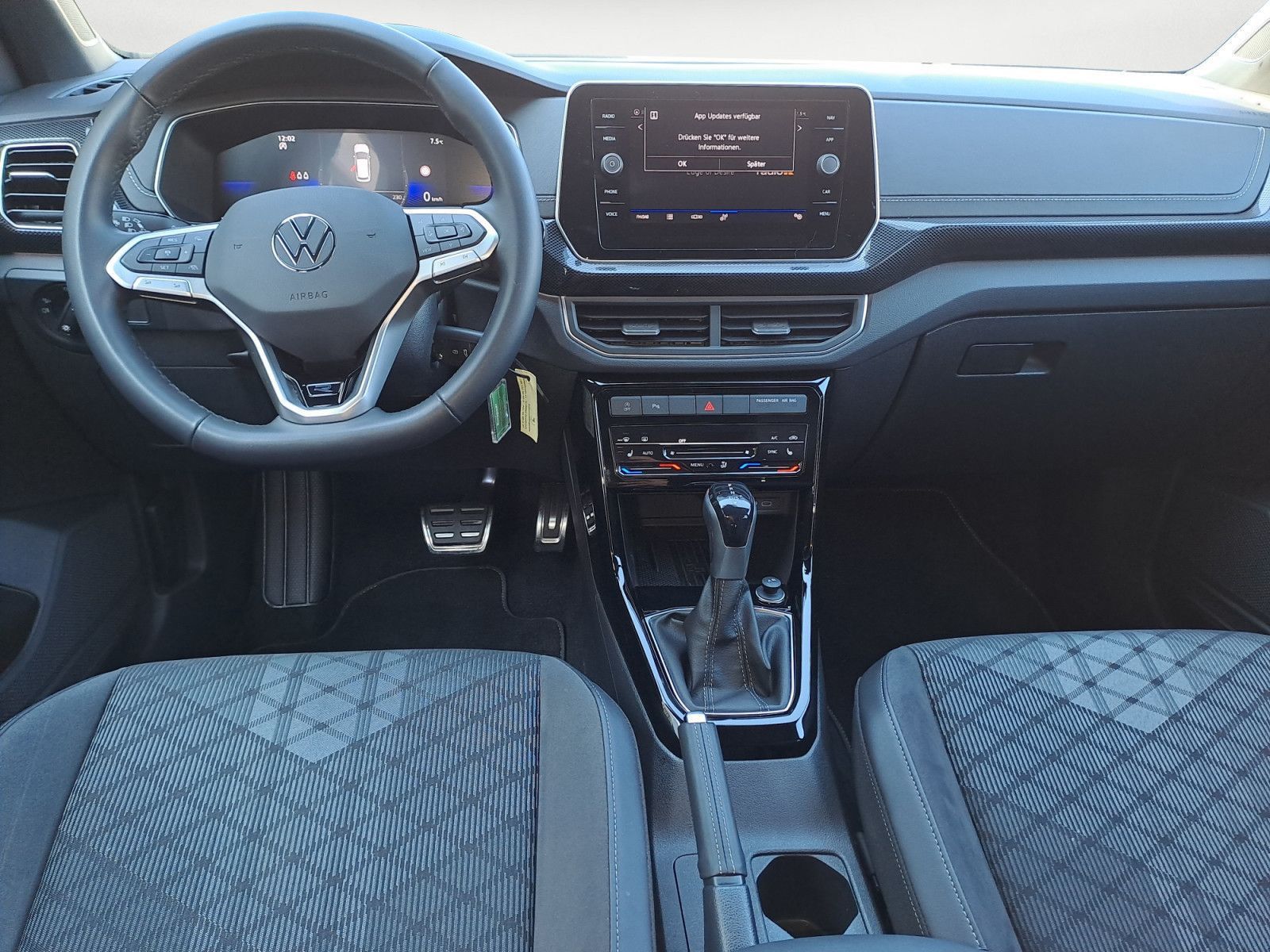 Volkswagen T-Cross - Bild 8