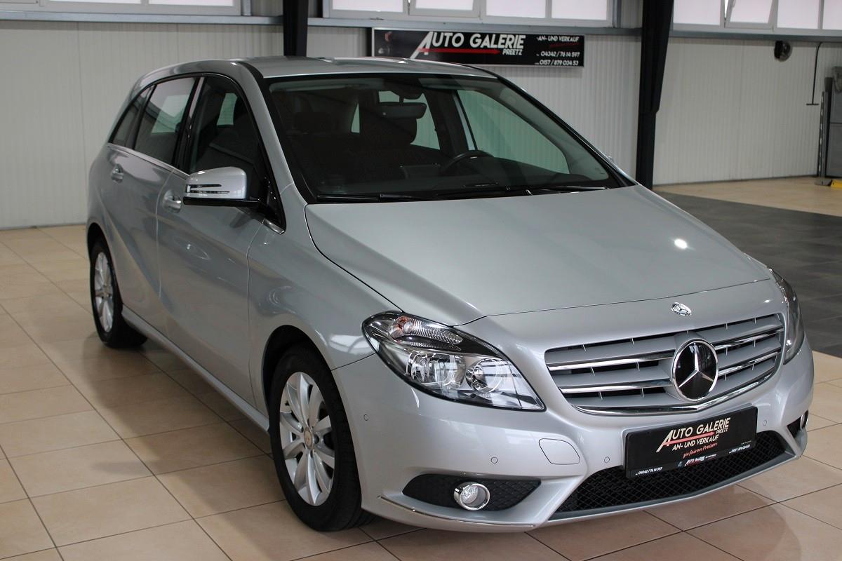 Mercedes-Benz B 200*TÜV NEU*NAVi*SCHECKHEFT*PDC*SHZ*AHK*EU6