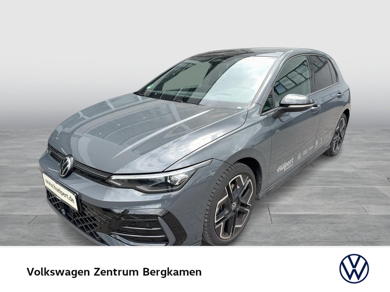 Volkswagen Golf 2.0 R-LINE DSG PANO HARMANKARDON STANDHZG