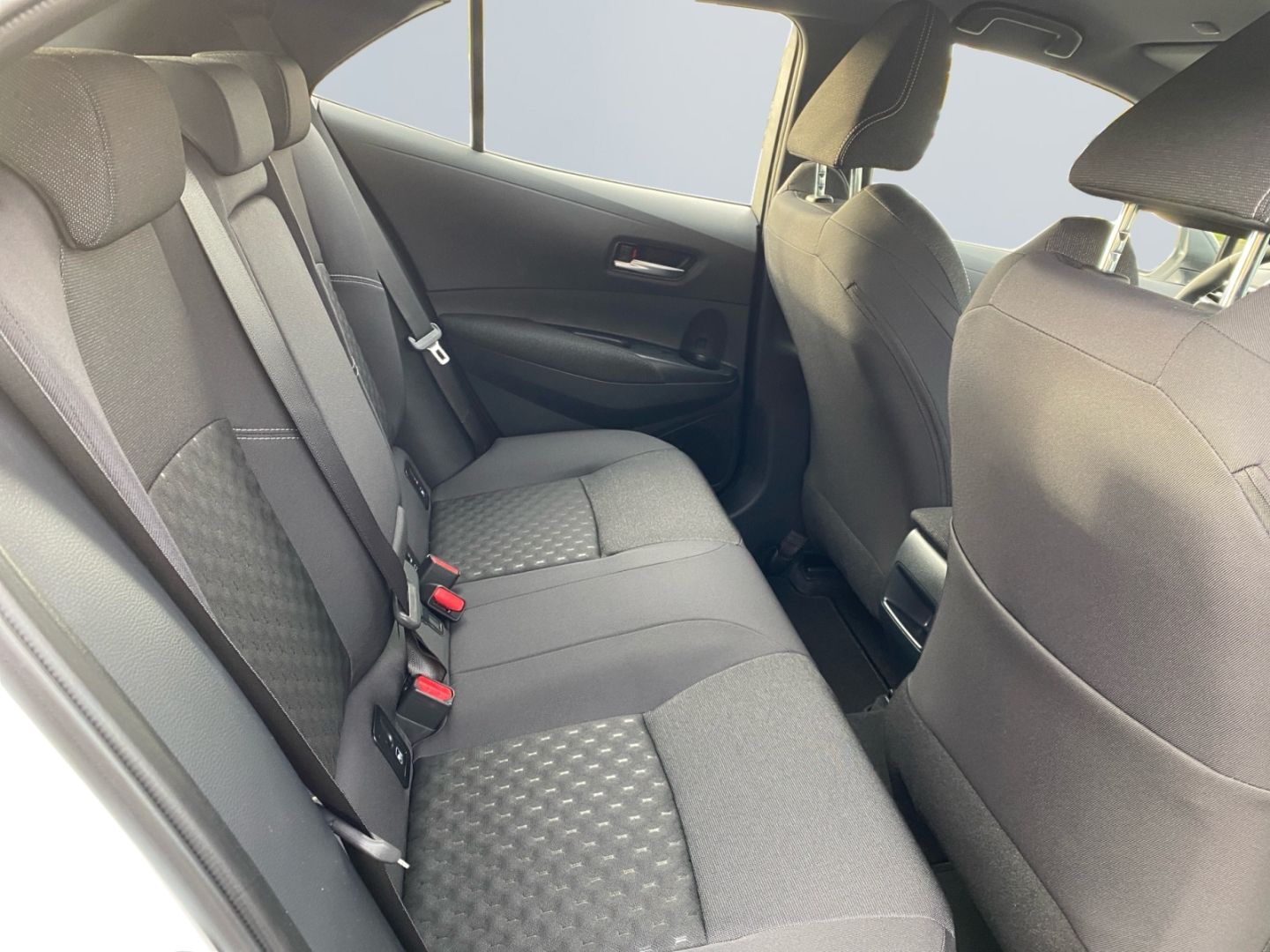 Toyota Corolla - Bild 17