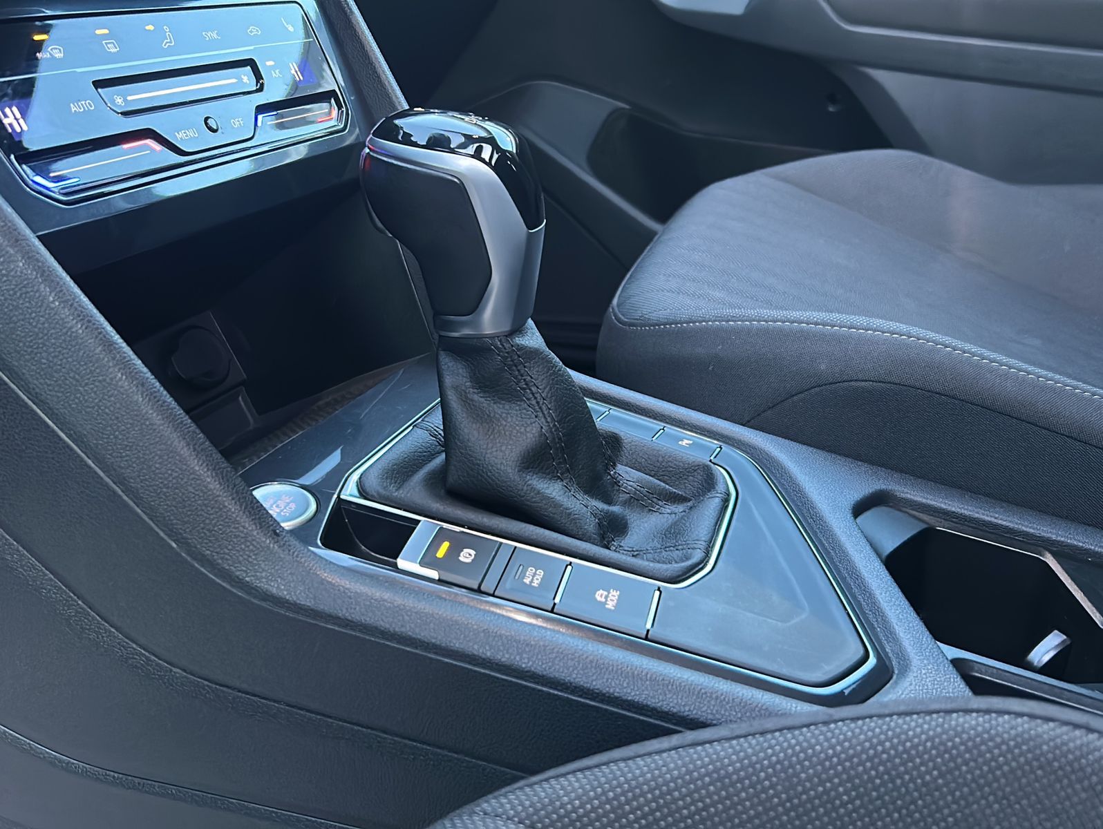 Fahrzeugabbildung Volkswagen Tiguan Allspace 2,0 TDILife