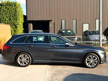 Mercedes C 220 - 4