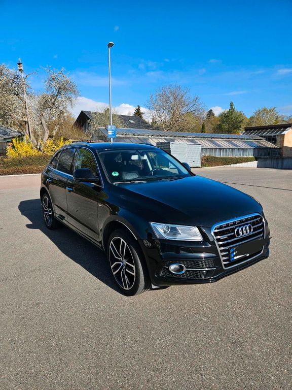 Image of Audi Q5