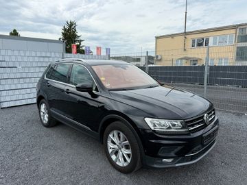 Volkswagen Tiguan - 2