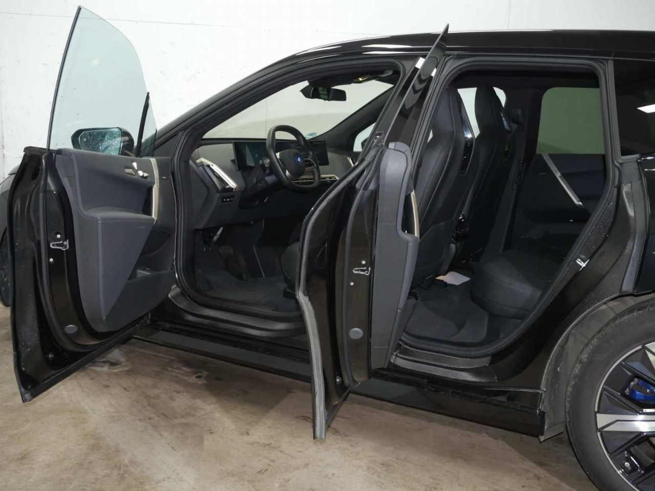 BMW iX - Bild 12