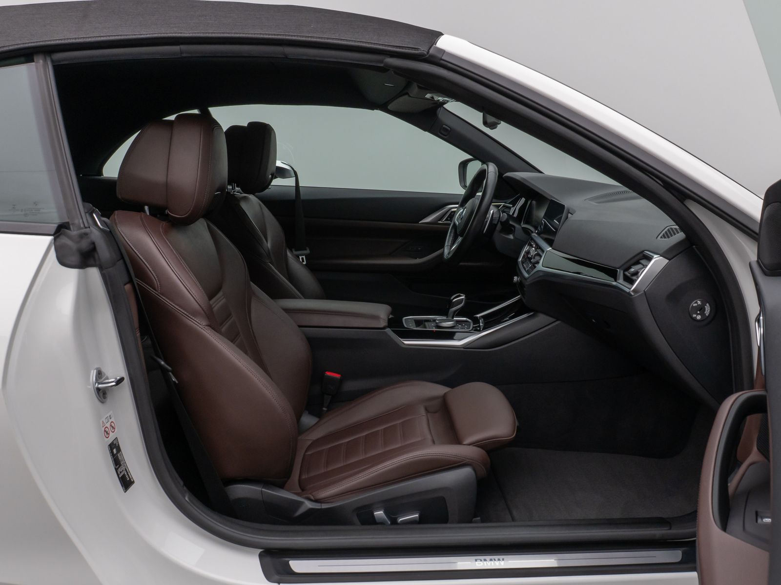 Fahrzeugabbildung BMW 420i Cabrio Kamera HiFi AHK Alarm DAB WLAN Leder