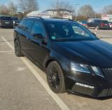 Skoda Octavia 2.0 TSI DSG RS60 Combi RS60 - Skoda Octavia RS60 mit Benzin-Antrieb