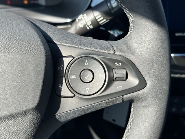 Fahrzeugabbildung Opel Corsa F 1.2 Turbo LED,SHZ,Kam.,PDC,Facelift,LM
